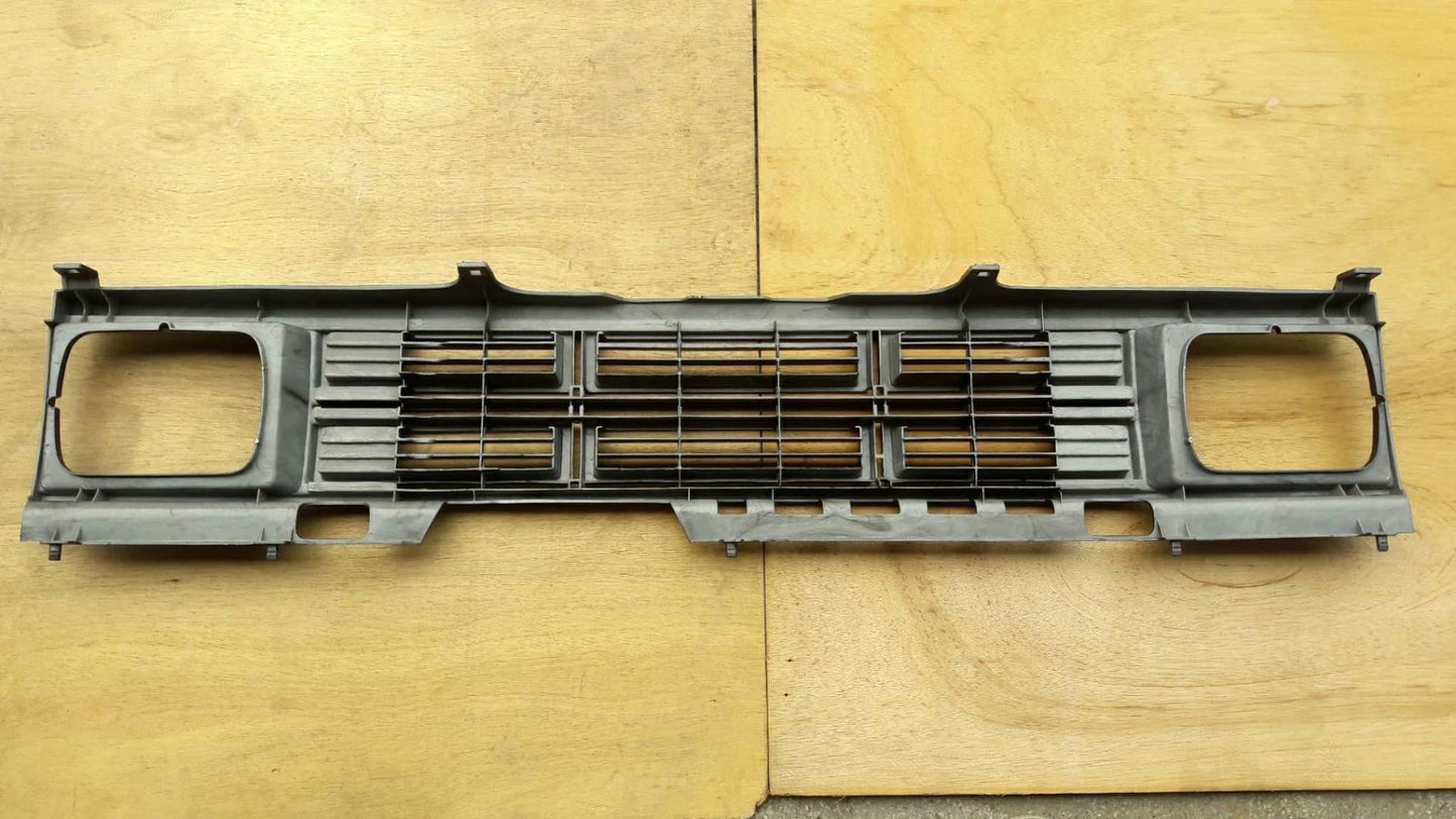 MATT BLACK GRILL for NISSAN 720 D21 PICKUP (1986-1989)