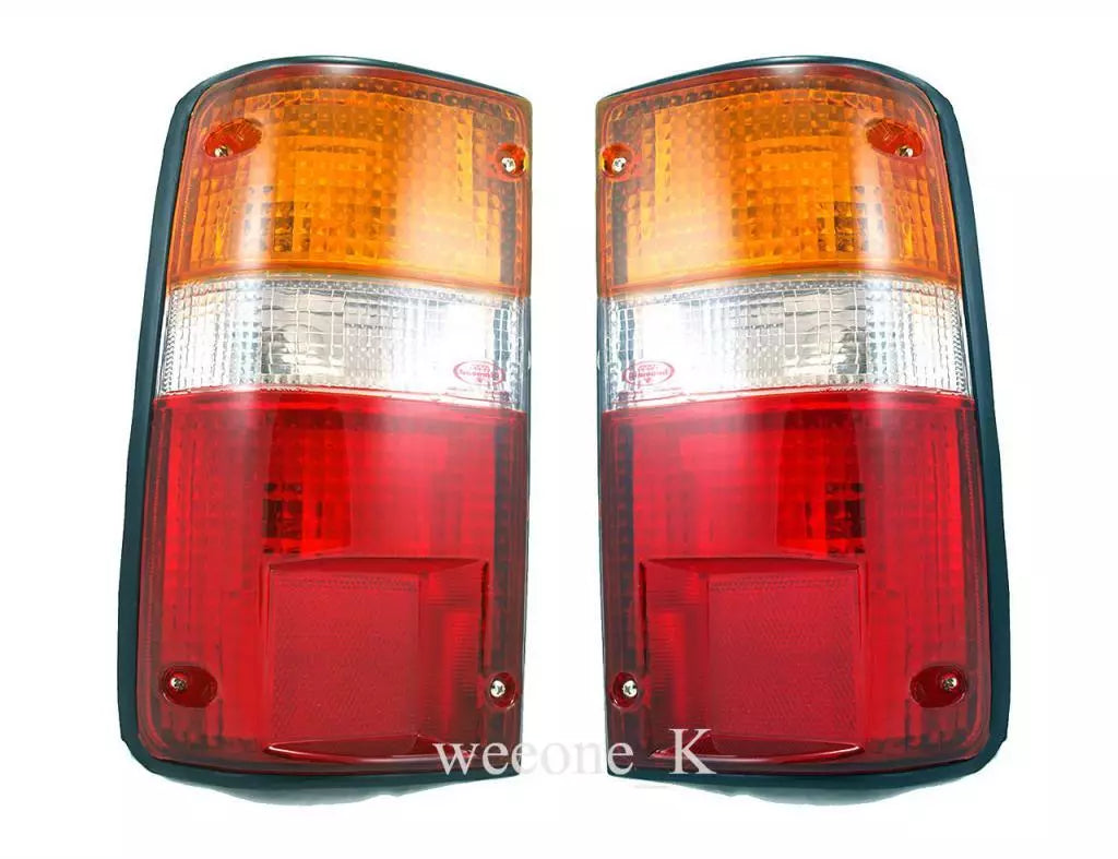 2 x Standard Tail Rear Light Lamps for Toyota Hilux MK3 (89-97)