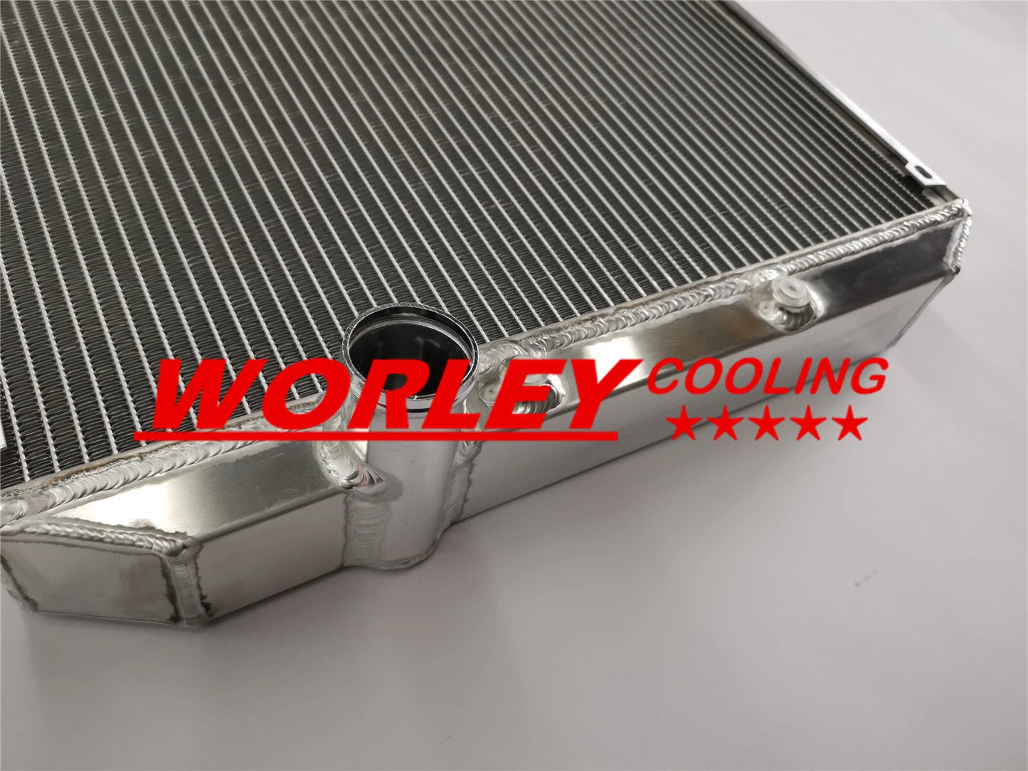 42mm Aluminum Radiator for Ford Falcon Fairlane XY XW 302 351 6Cyl (1969-1972)