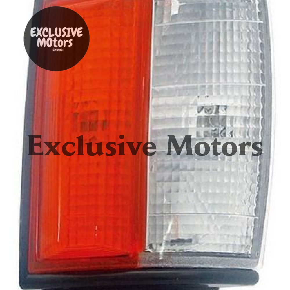 Right Hand Corner Light Black Surround for Toyota Hilux (1984-1988)