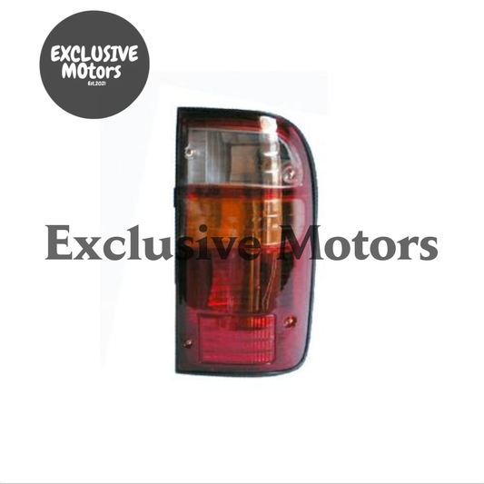 Right hand Tail light for Toyota Hilux (2002-2004)