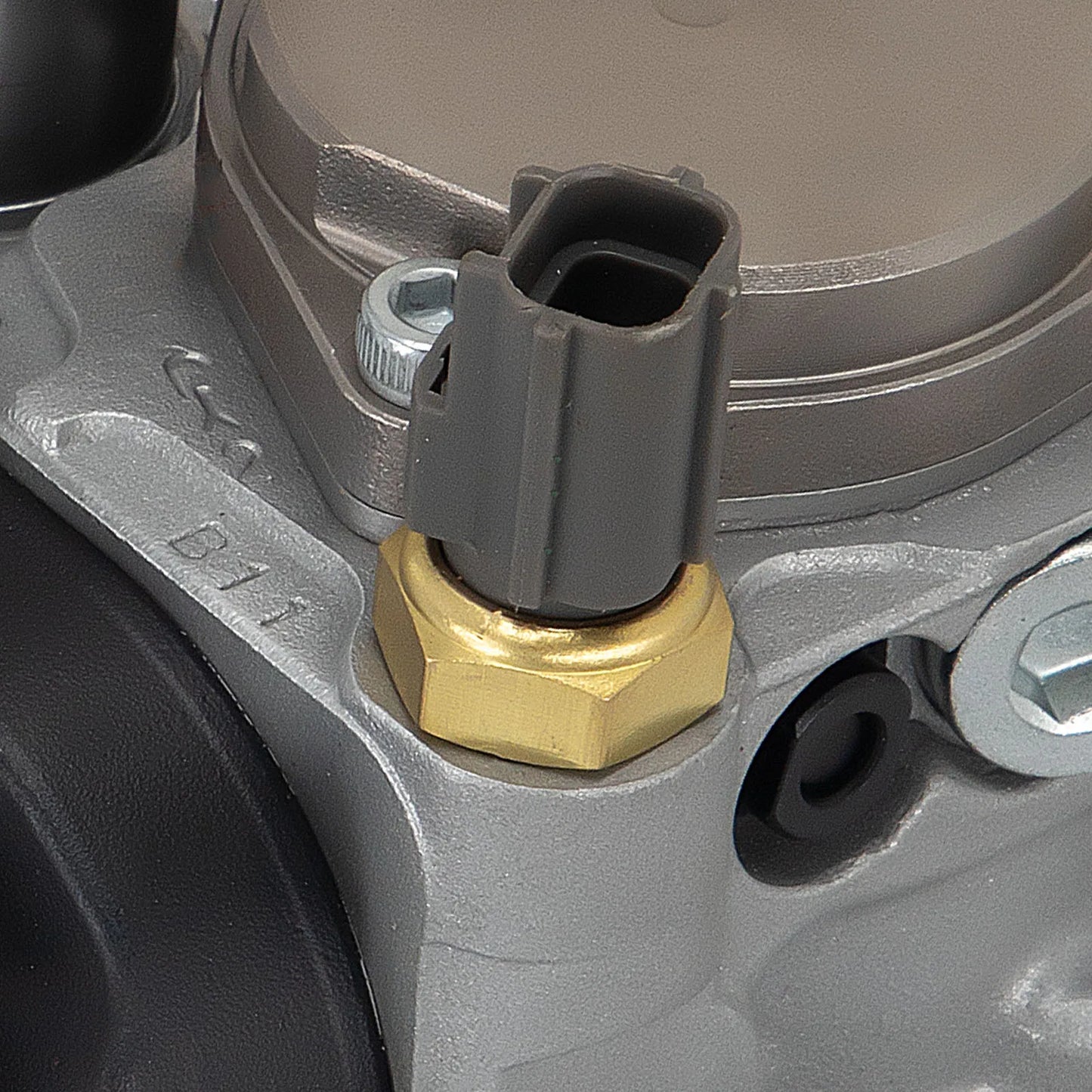 maxpeedingrods Fuel Pump for 5.2L Isuzu NPR 4HK1 2004-2007 8973288865 8973288867 97328886