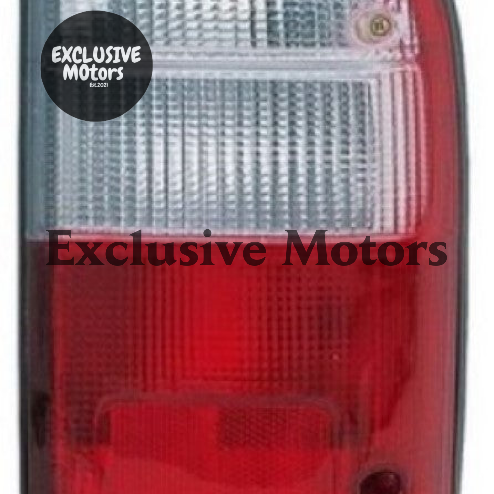 Right hand Tail lights for Toyota Hilux (1998-2001)