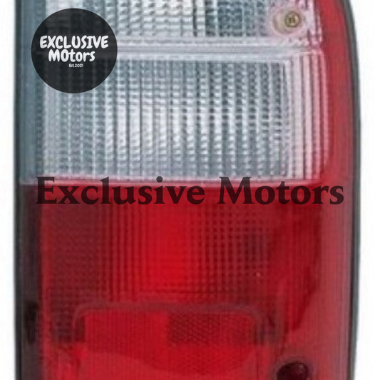 Right hand Tail lights for Toyota Hilux (1998-2001)