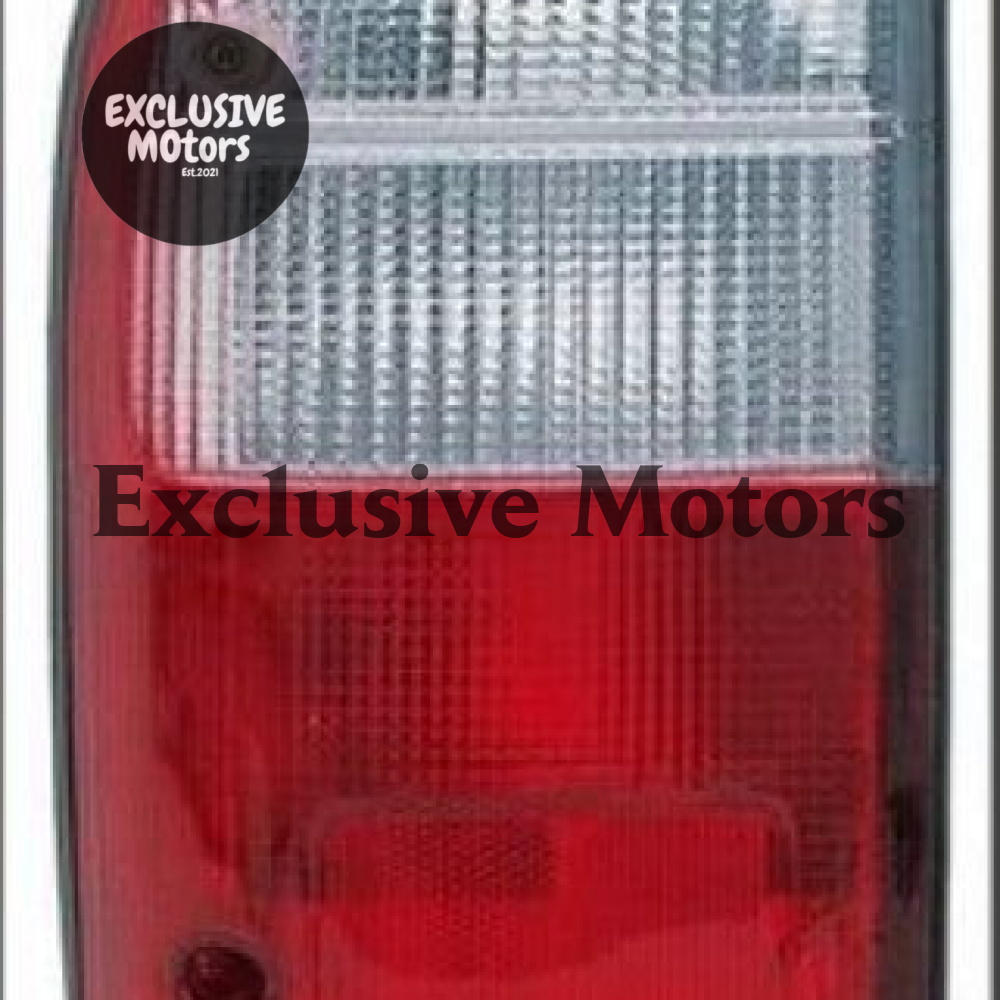 Left Hand Tail Light for Toyota Hilux (1998-2001)