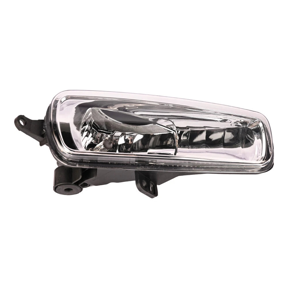 Right Side / Clear Fog Lights W/ Bulb for Ford Focus (2015–2017)