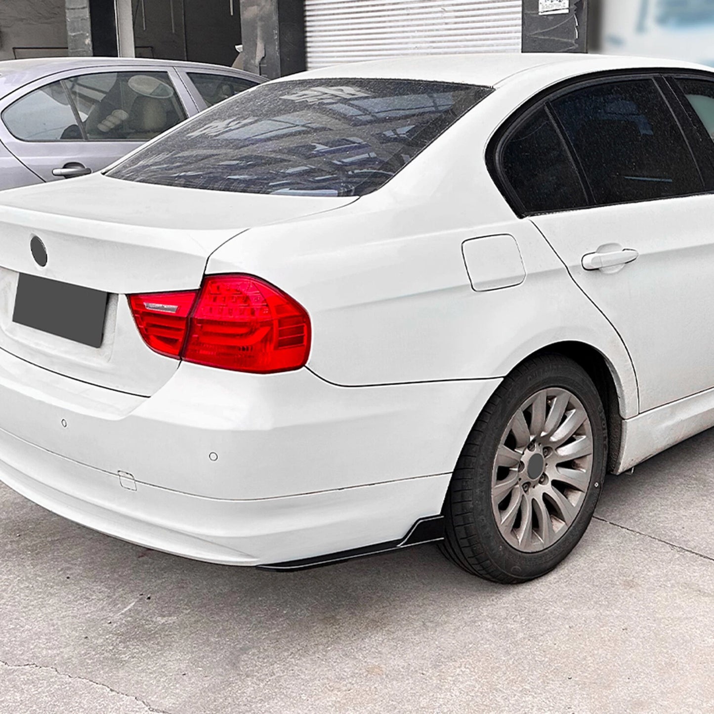 2 x Rear Bumper Side Covers for BMW 3 Series E90 (2005-2012) Carbon Look
