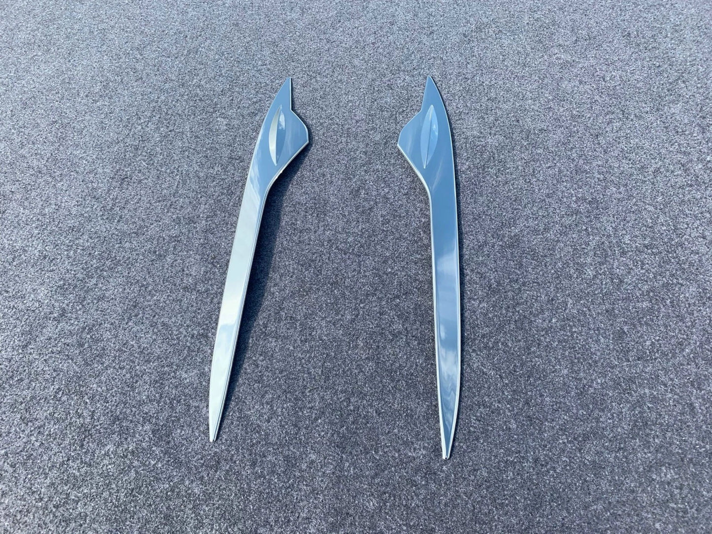 ABS Chrome Front Headlight Frame Lid Cover Trim for Toyota Prius (2019-2022) 2 x pcs