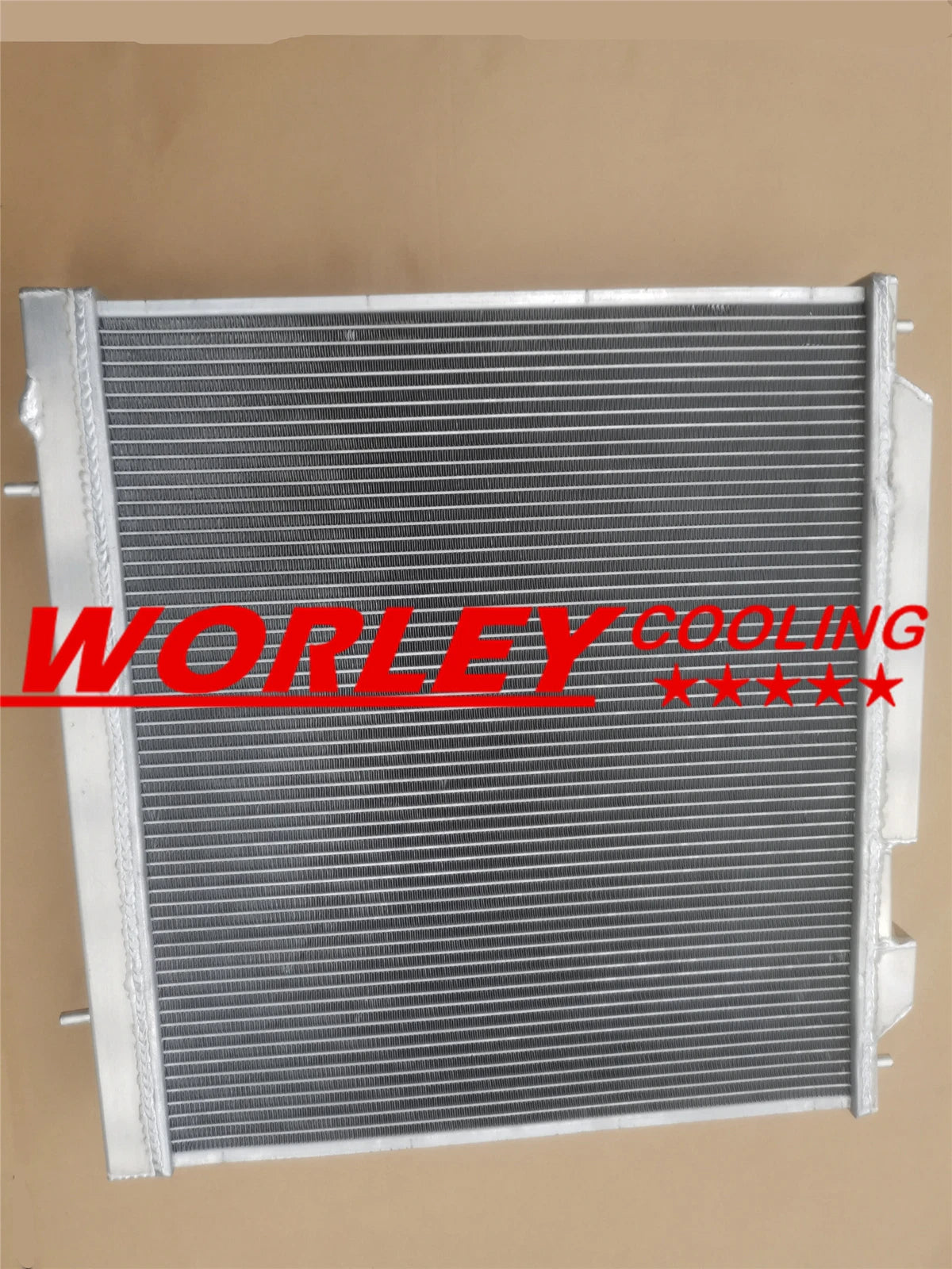3-Row Radiator for Mitsubishi Delica/L400/Express/Starwagon (1994-2004)