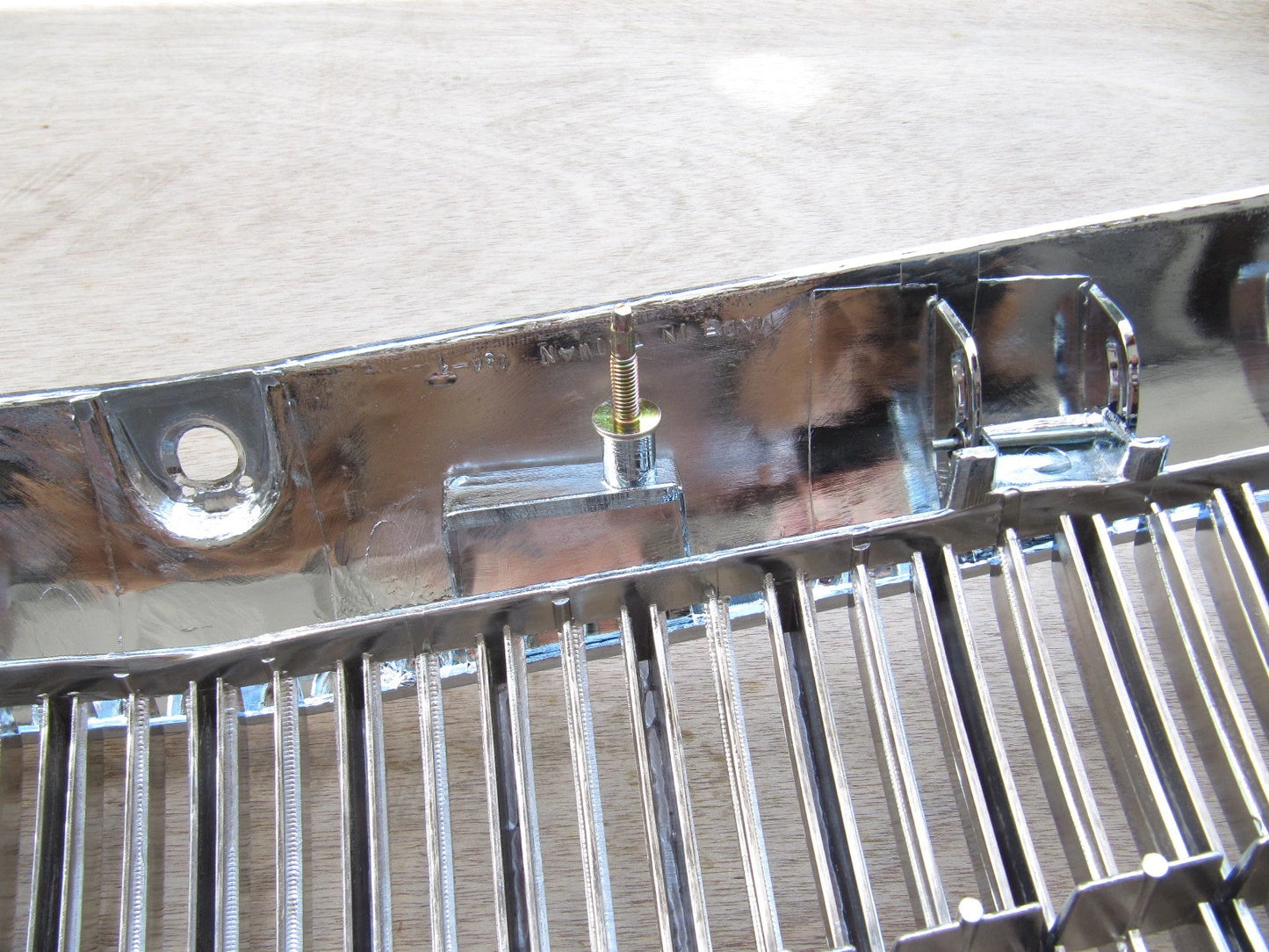 Chrome Grille Assembly for Lincoln Town Car (1995-1997)