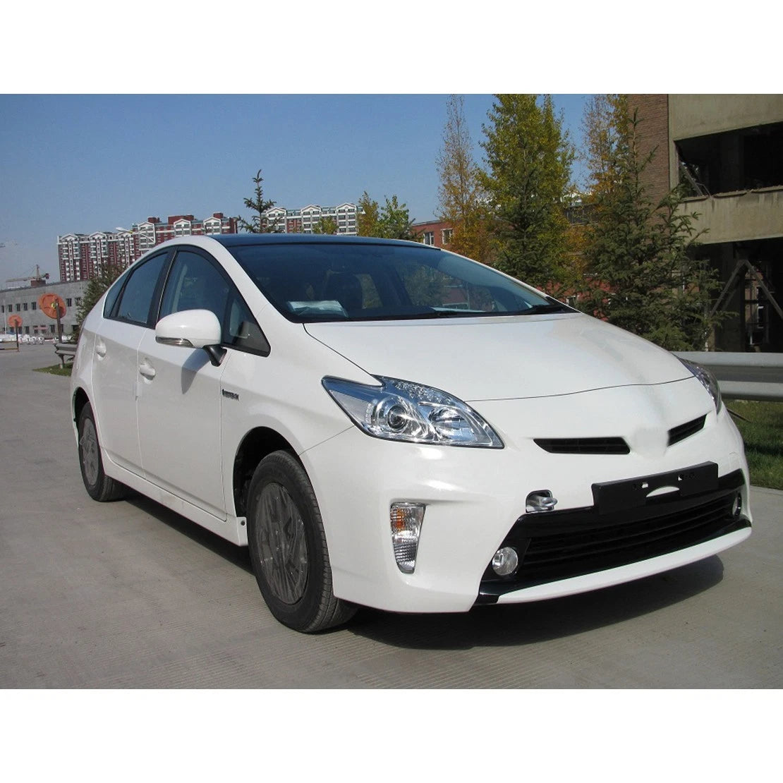 LED Front Bumper Fog Light Lamp for Toyota Prius (2012-2015)