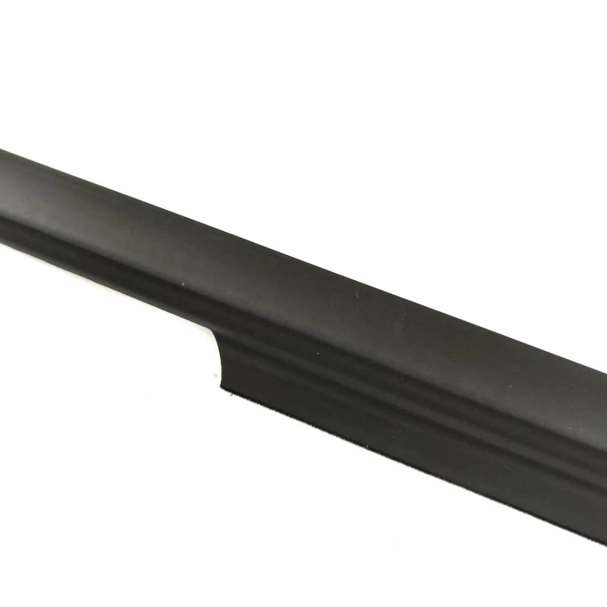 Weatherstrip Door Belt Out FL+FR Fits Toyota Corolla AE110 AE111 4D 1995-02 D06