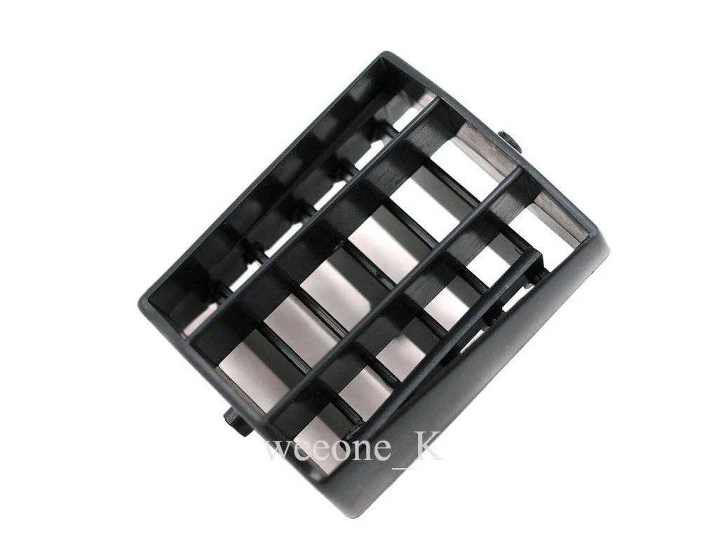 Air Vent Trim (R) for Mitsubishi L200  (1986-1996)