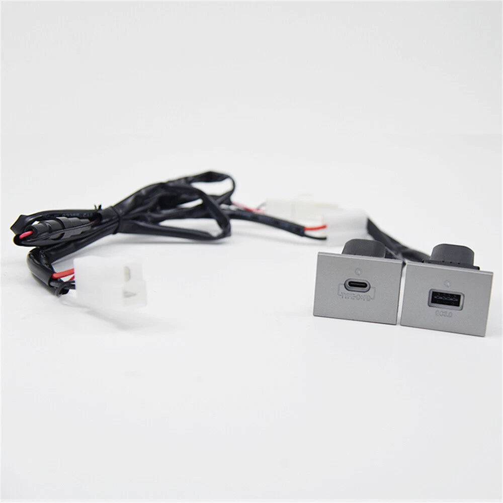 USB-A QC3.0 + USB-C PD Dual Port Charger for Ford Focus MK2 (2005-2009)