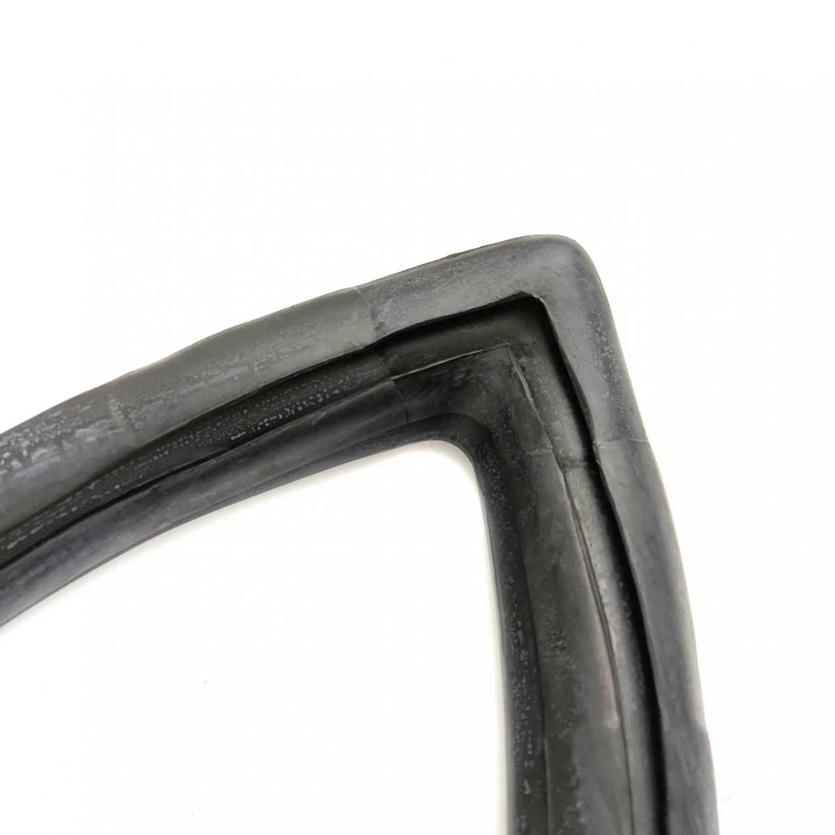 Front Windshield Rubber Seal Weatherstrip Fits Toyota Corolla KE35 1974-81