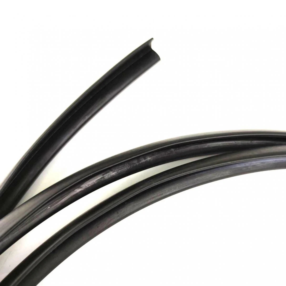 Windshield Moulding Weatherstrip Front Fits Isuzu ELF NKR95 110 HP Truck 1994-06