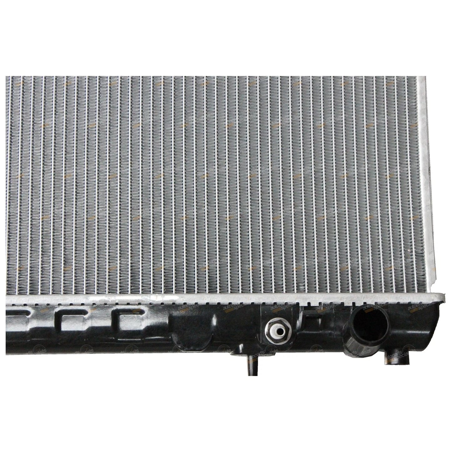 Aluminium Alloy V6 3.3L Radiator for Nissan Pathfinder R50 (1995-2005)