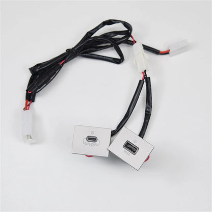 USB-A QC3.0 + USB-C PD Dual Port Charger for Ford Focus MK2 (2005-2009)