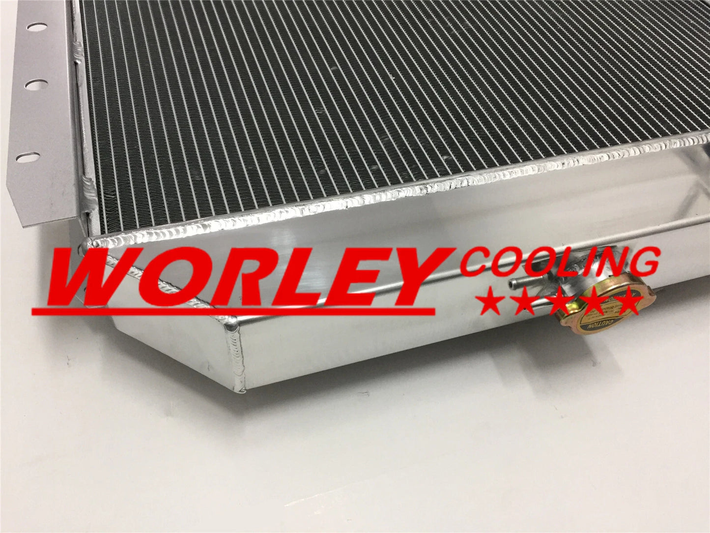 62MM 3Row Aluminum Radiator for Ford F-250 Pickup (1968-1979)