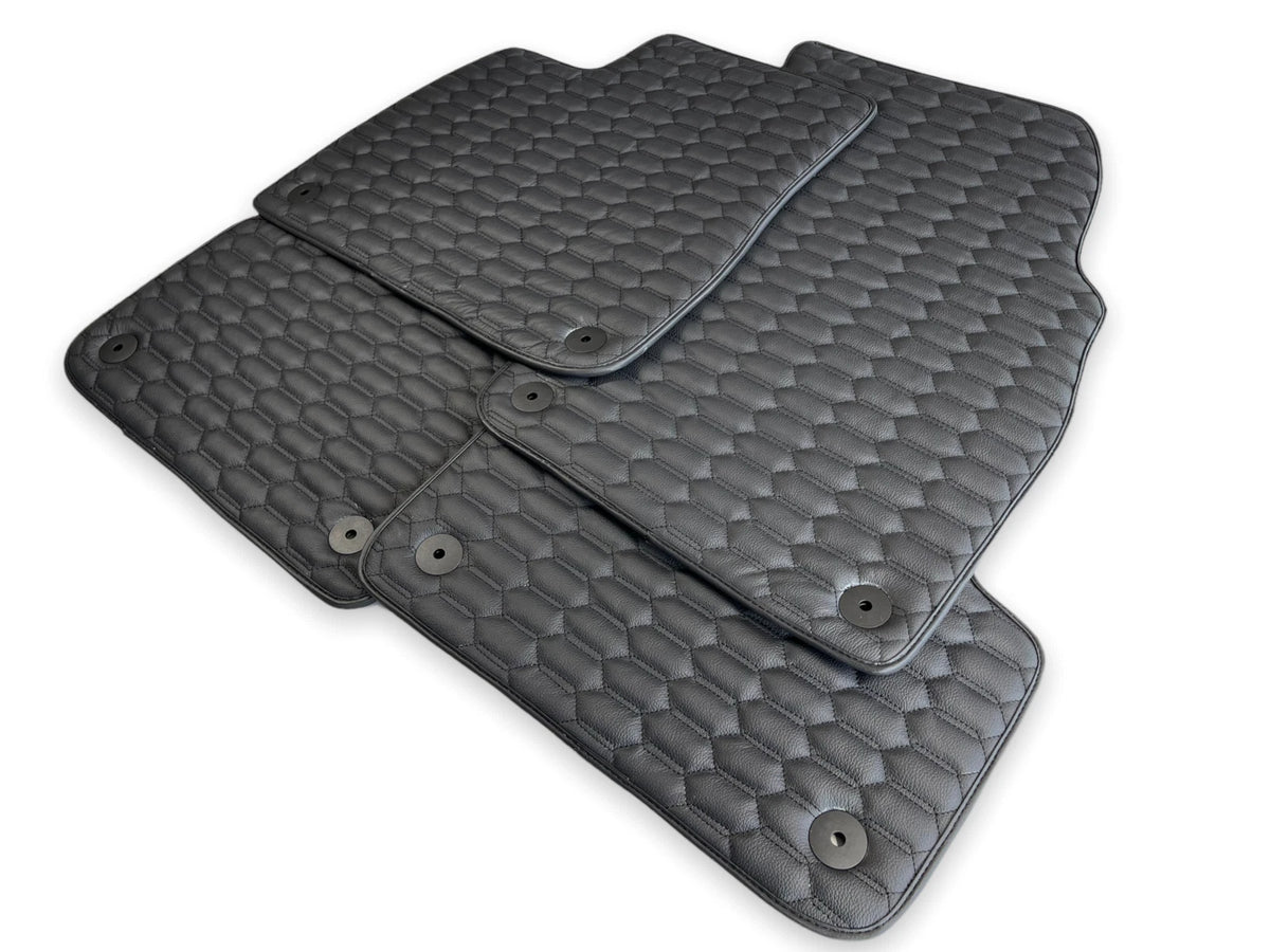 Black Leather Floor Mats for Audi Q7 (2017-2022) - Exclusive AutoWin Brand