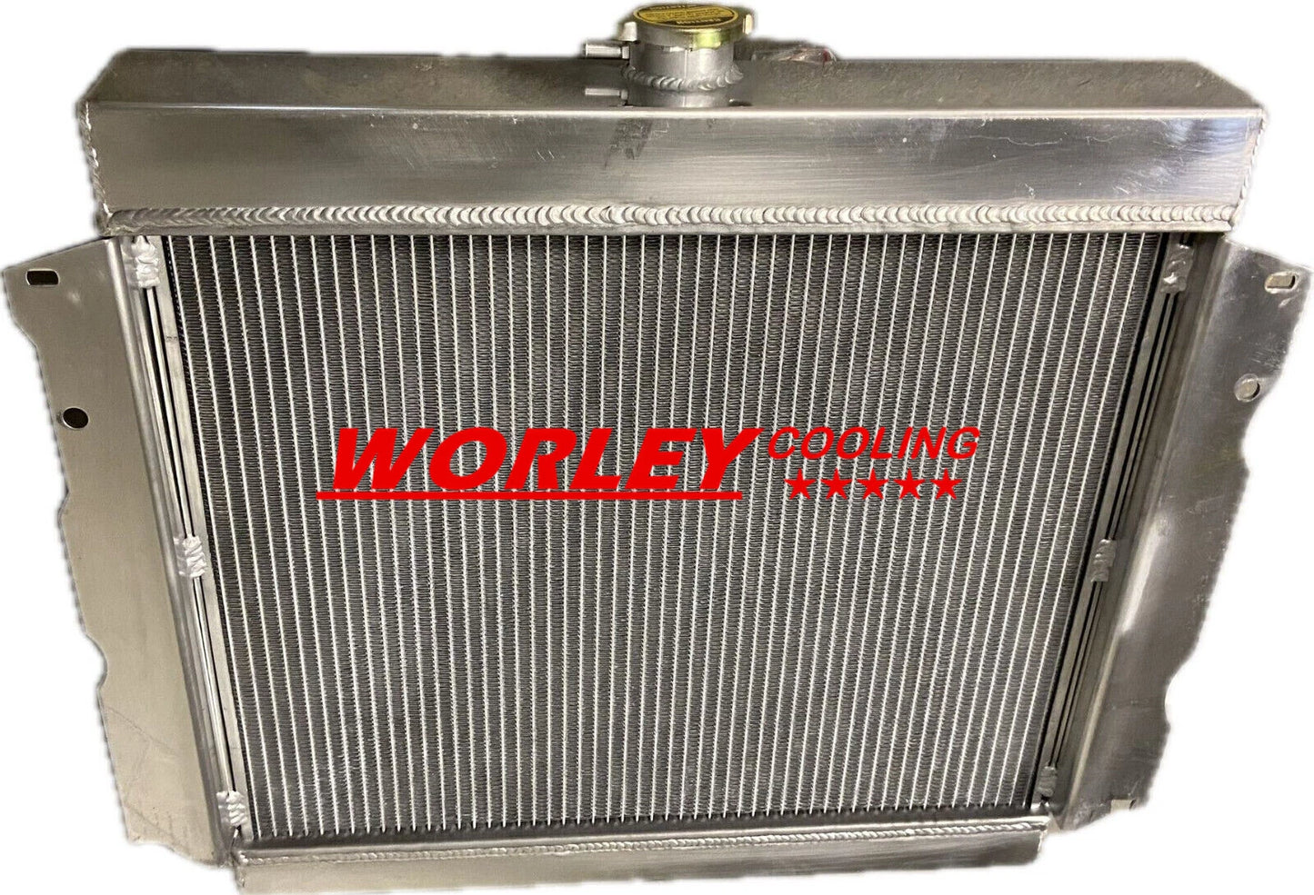 3 Row Aluminum Radiator for Dodge Charger Dart Coronet Polara (1963-1969)
