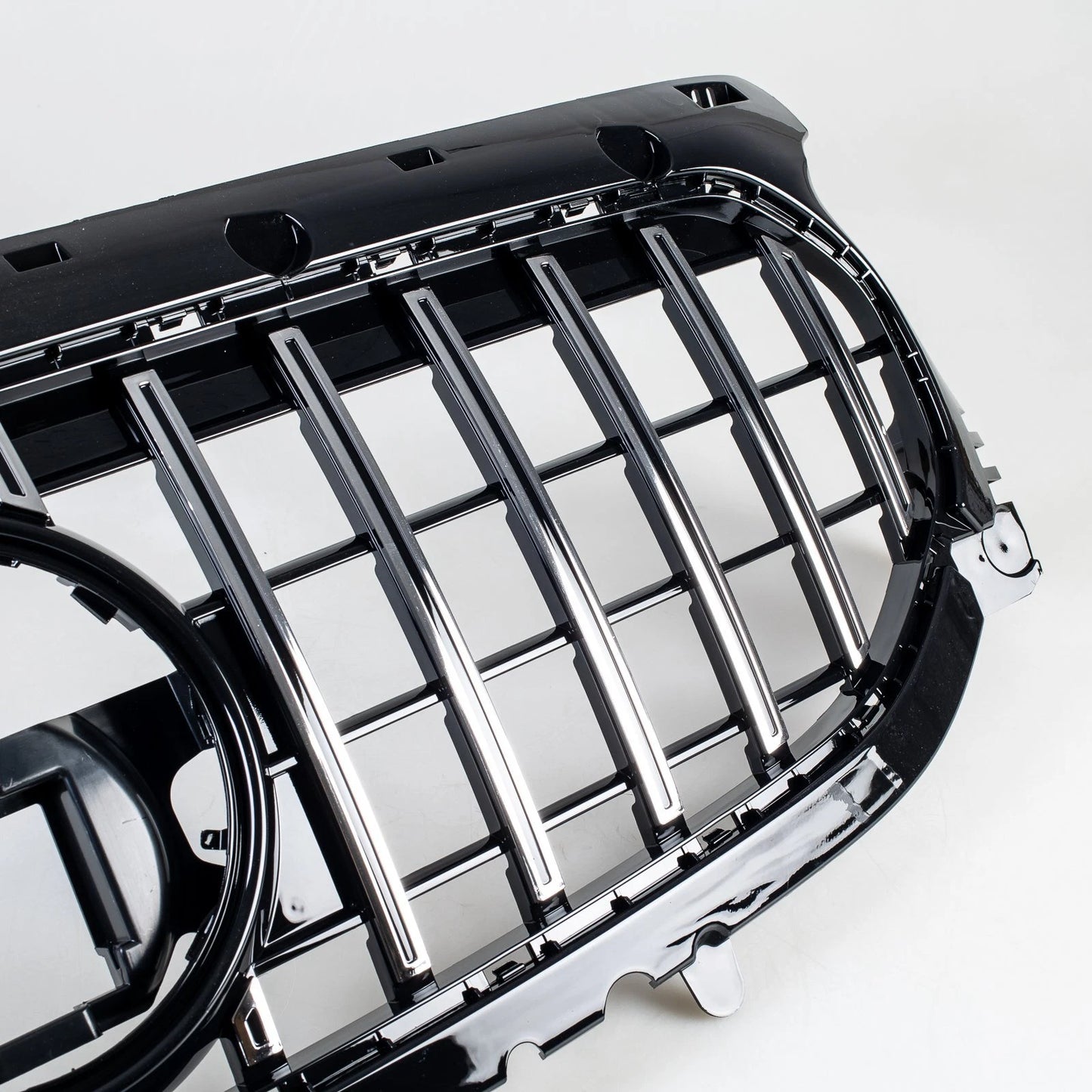 Chrome GT Style Front Grille for Mercedes Benz GLA H247 (2020-2023)