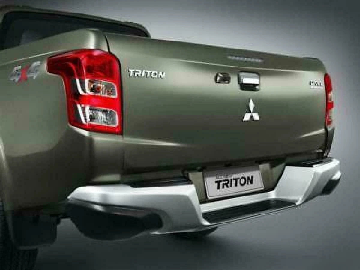 Tail Light Cover Trim for Mitsubishi L200 Triton (2015-2016)