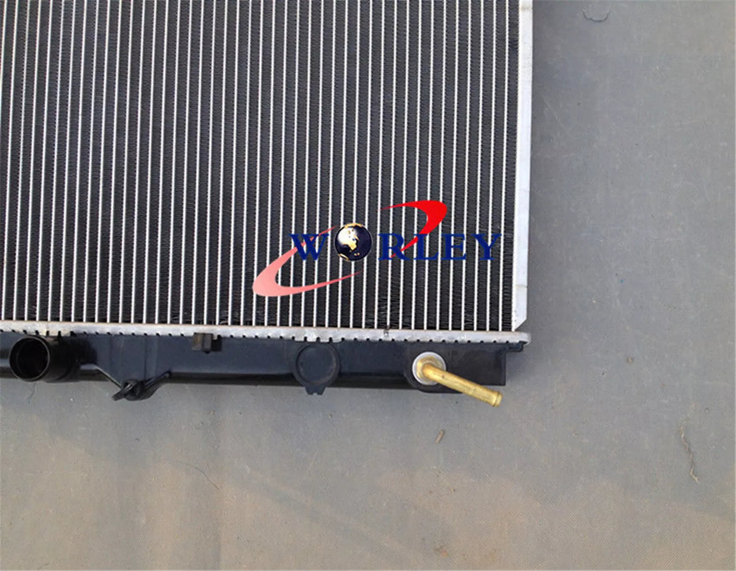 Radiator 550mm for Toyota Hilux KZN165R 3.0L Turbo Diesel (1997-2005)
