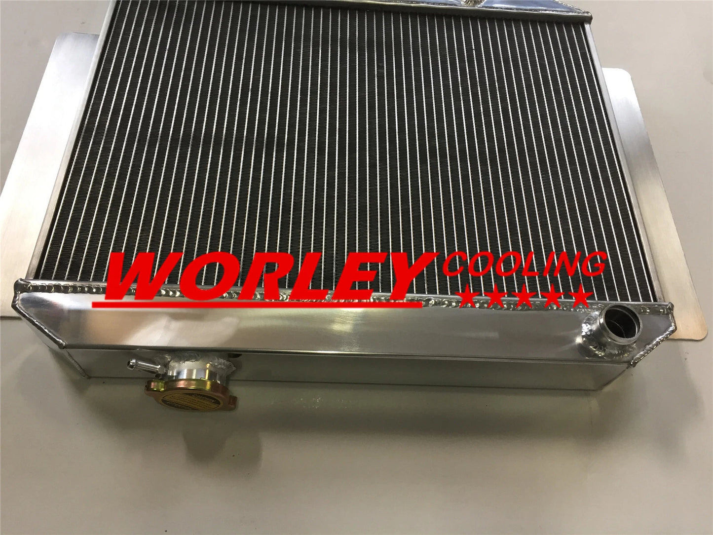 12" Fan & Aluminium Radiator for Holden Kingwood HG-HJ (1968-1980)
