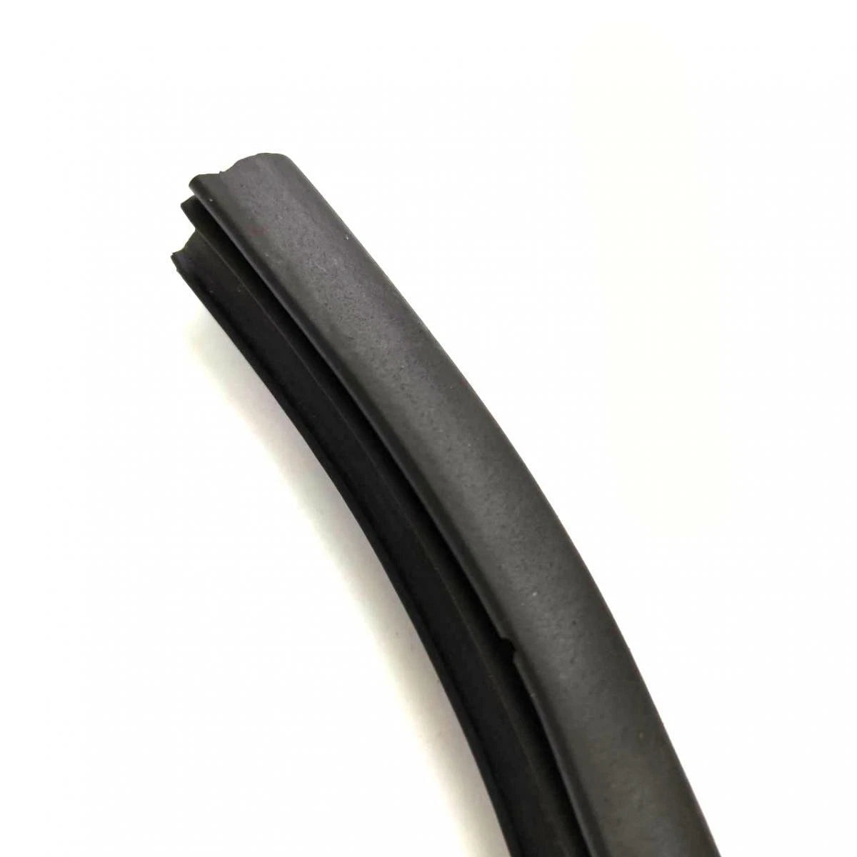 Door Body Trim Rubber Seal Front RH Fits Toyota Hilux Vigo SR5 4D Pickup 2005-15