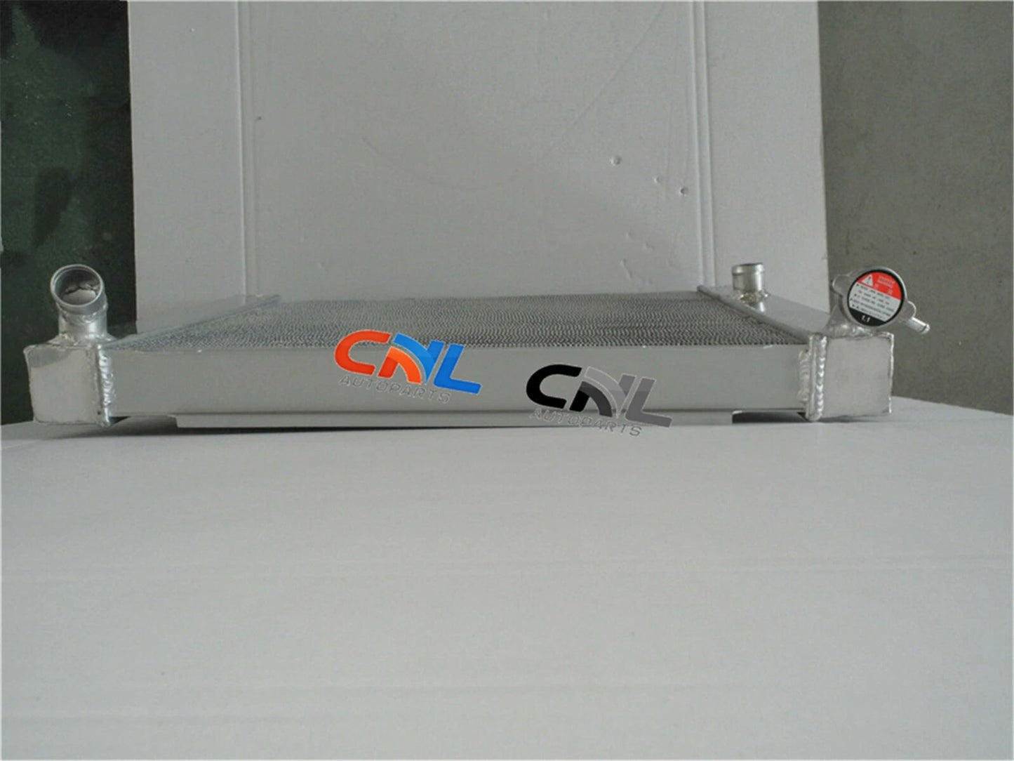 3 Core Aluminum Radiator for Holden Commodore VB VC VH VK V8 (1978-1986)
