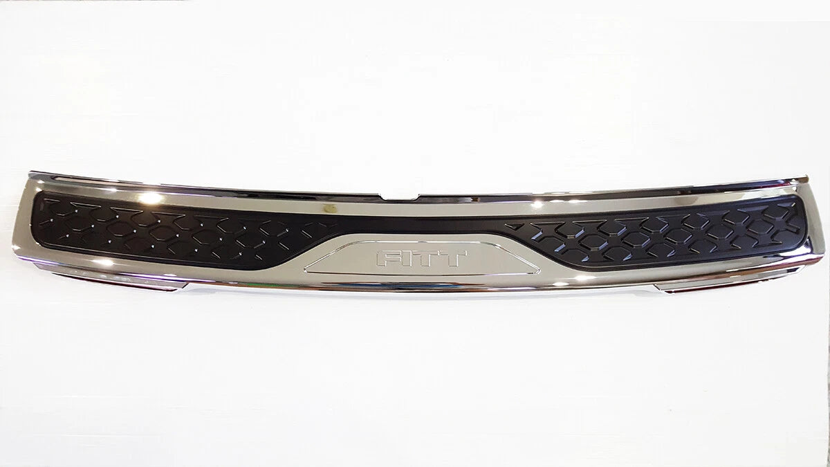 Rear Bumper Step Guard Plate Chrome Reflector for Toyota Fortuner (2005-2012)