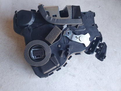 Power Door Lock Mechanism Front Right RH for Toyota Hilux (2005–2015)