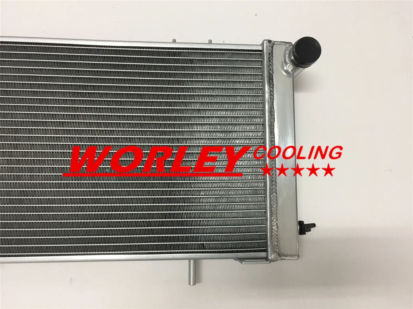 3 Core Aluminum Radiator & Twin Fans for Jeep Cherokee 4.0L L6 (1991-1992)