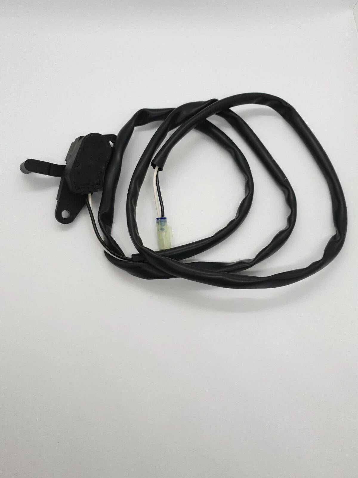 Trim Sender for Suzuki Outboard DF25/DF30/DF40/DF50/DF60/DF70/DF115/DF140/DF150