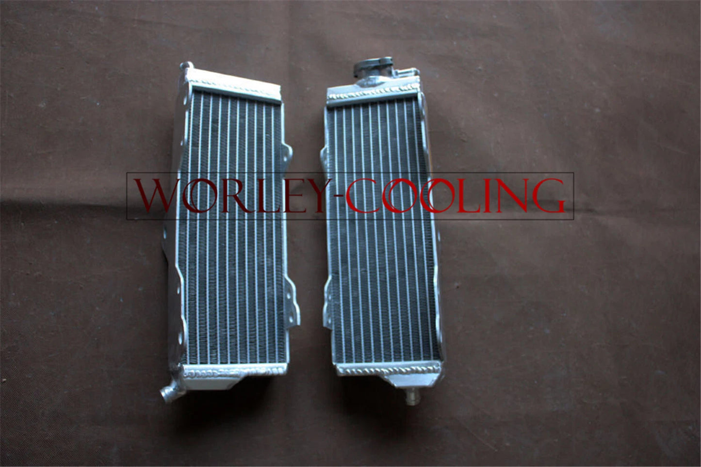 Aluminum Radiator + Red Silicone Hose for Honda CR500R (1985-1988)