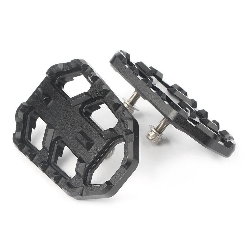 Black Wide Foot Pegs for Kawasaki VERSYS-X300, VERSYS 650, VERSYS 1000