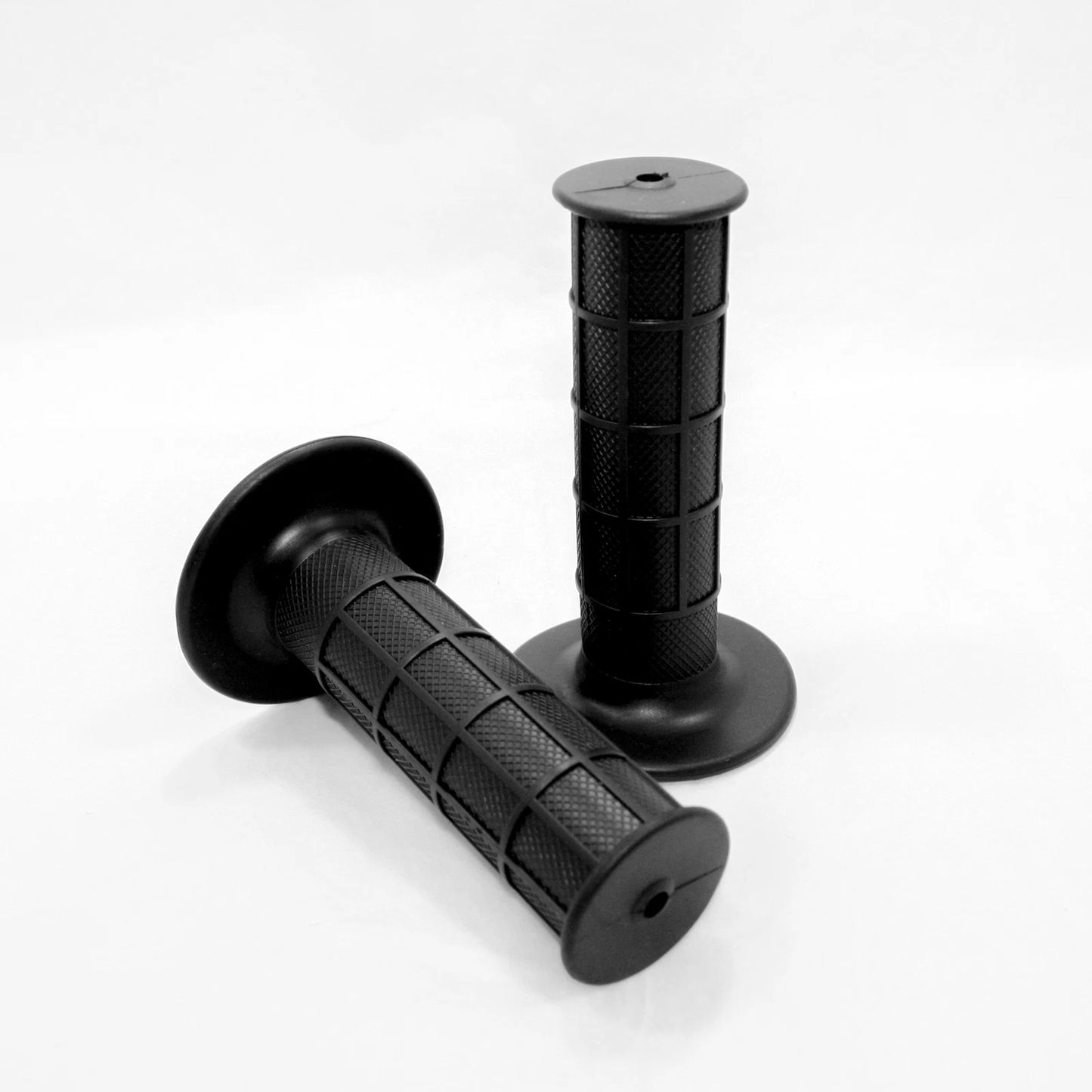 BLACK 22mm Handle Bar Grips for 50cc 110cc 125cc 150cc 250cc Quad Dirt Bike ATV