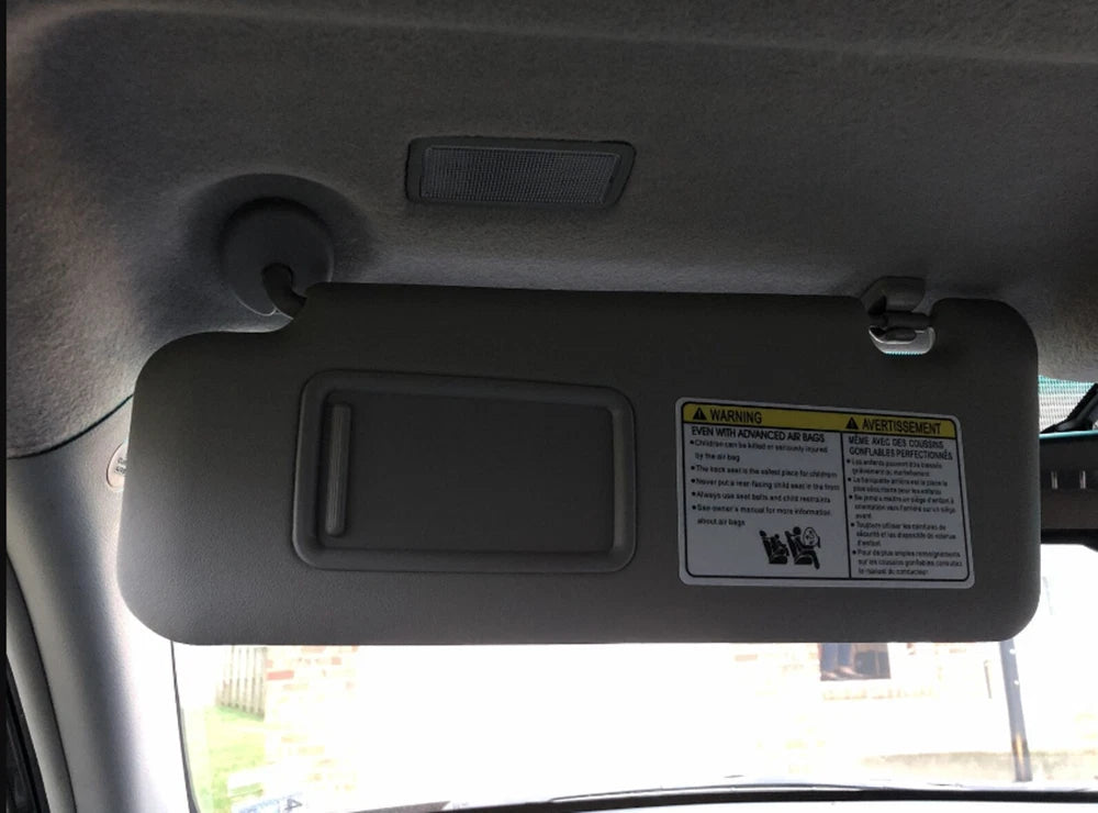 Left Sun Visor with Vanity Light for Toyota Highlander (2001-2007)