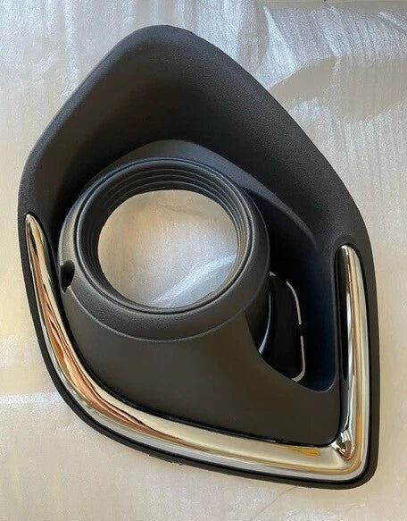 Front Chrome Fog Light Bezel Cover Trim for Mitsubishi