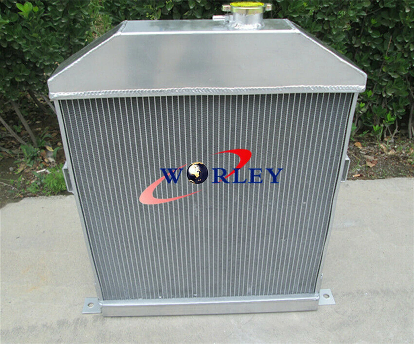 3 Row Aluminum Radiator for 1942-1948 Ford Mercury Cars (1942-1948)