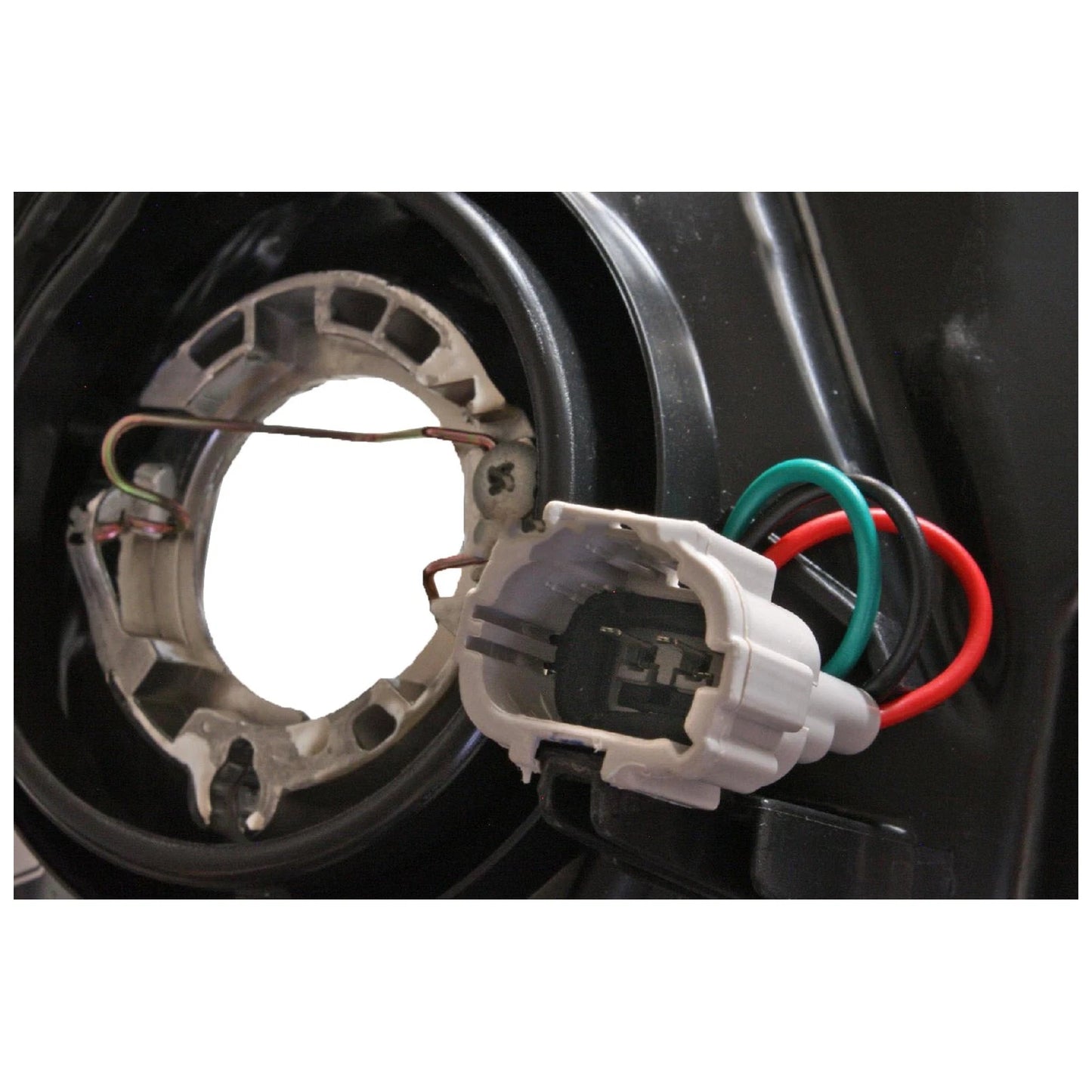 Genuine LH Headlight for Nissan Navara D22 Left (2001-2014)