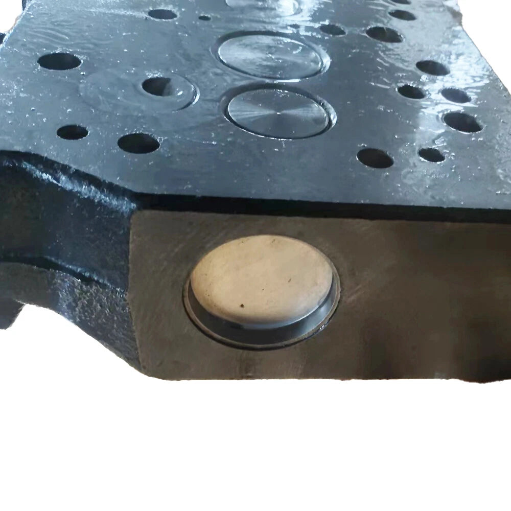 Cylinder Head With Valves for ISUZU NPR 3.9L 4BD2