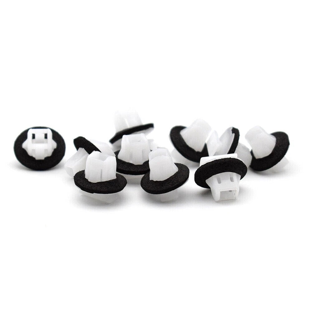 2 x White Clips for Nissan Juke & X-Trail