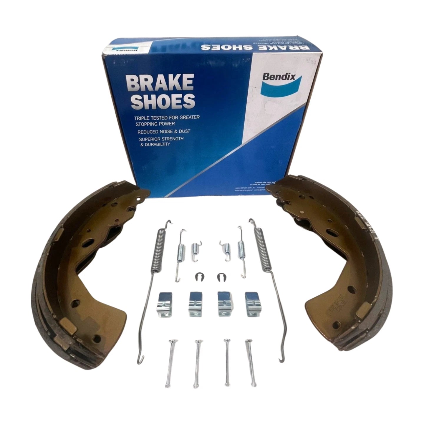 Rear brake shoe drum overhaul for Nissan Navara D23 (2015–2021)