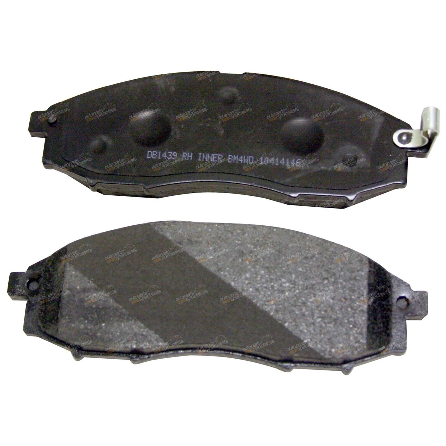 4WD Front Disc Brake Pad Set for Nissan Navara D22 (1997-2016)