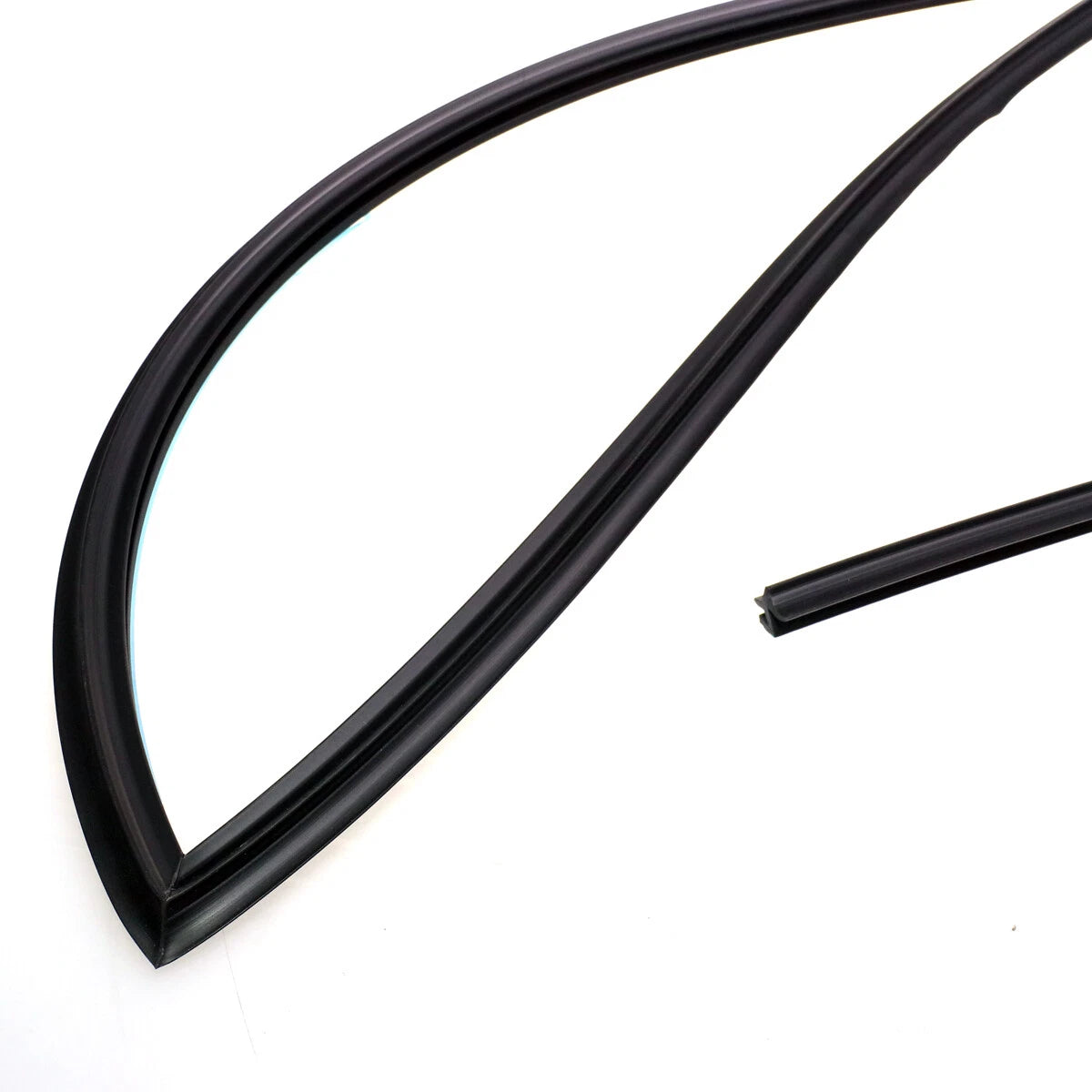 Chrome Windshield Moulding for Toyota Corolla E120 2000-2006