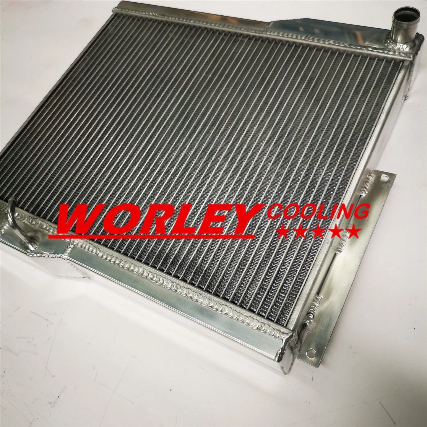 VIC-5 Row Aluminum Radiator for MG MGB GT/ROADSTER (1977-1980)