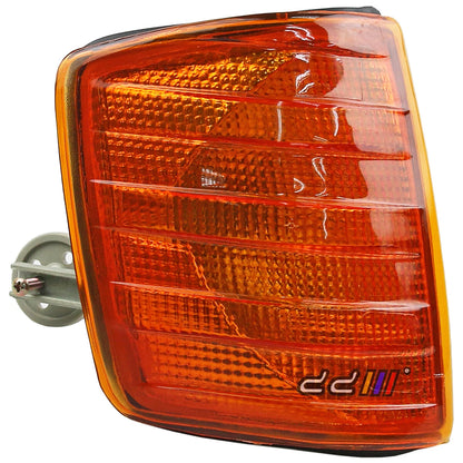 Front Right Amber Corner Light for Mercedes-Benz W201 190E 190D (1982-1993)