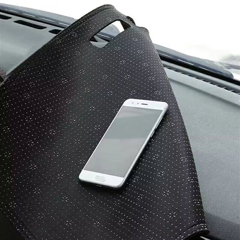 Leather Dashboard Dashmat Anti-Sun Mat Pad for Chevrolet Malibu (2016–2023)